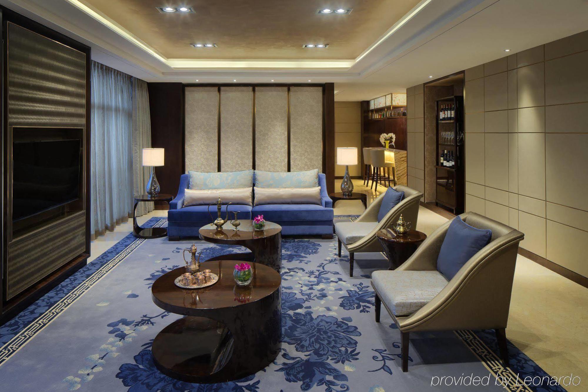 Radisson Blu Hotel Kashgar Exterior photo